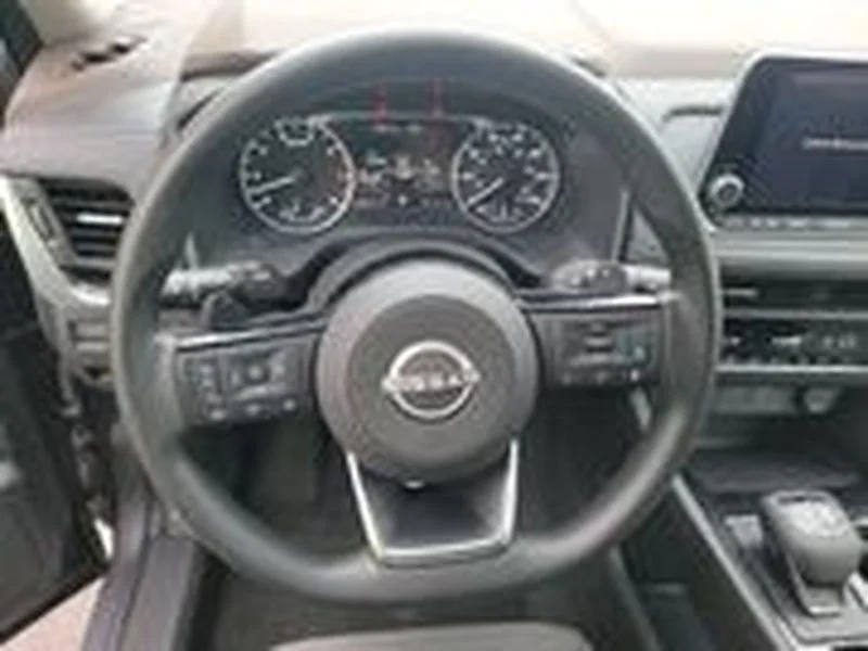 Used 2023 Gun Metallic Nissan SV image 9