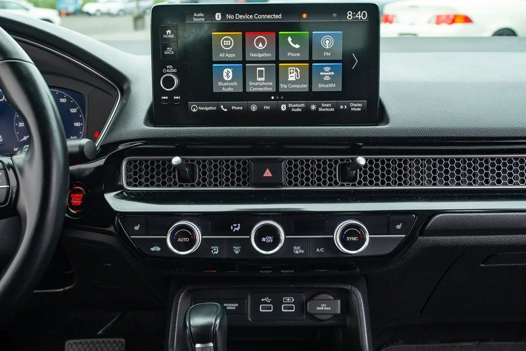 2023 Honda Civic Touring - Photo 25