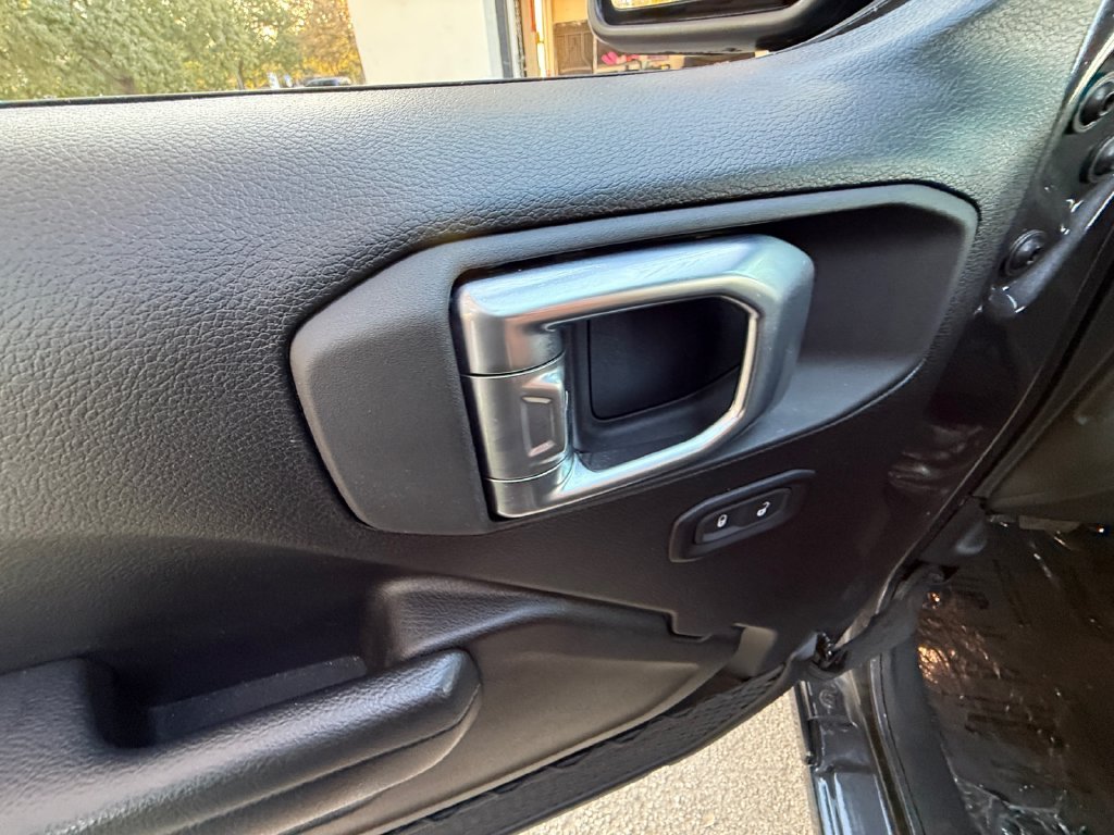 Used 2025 Gray Jeep Sport image 11