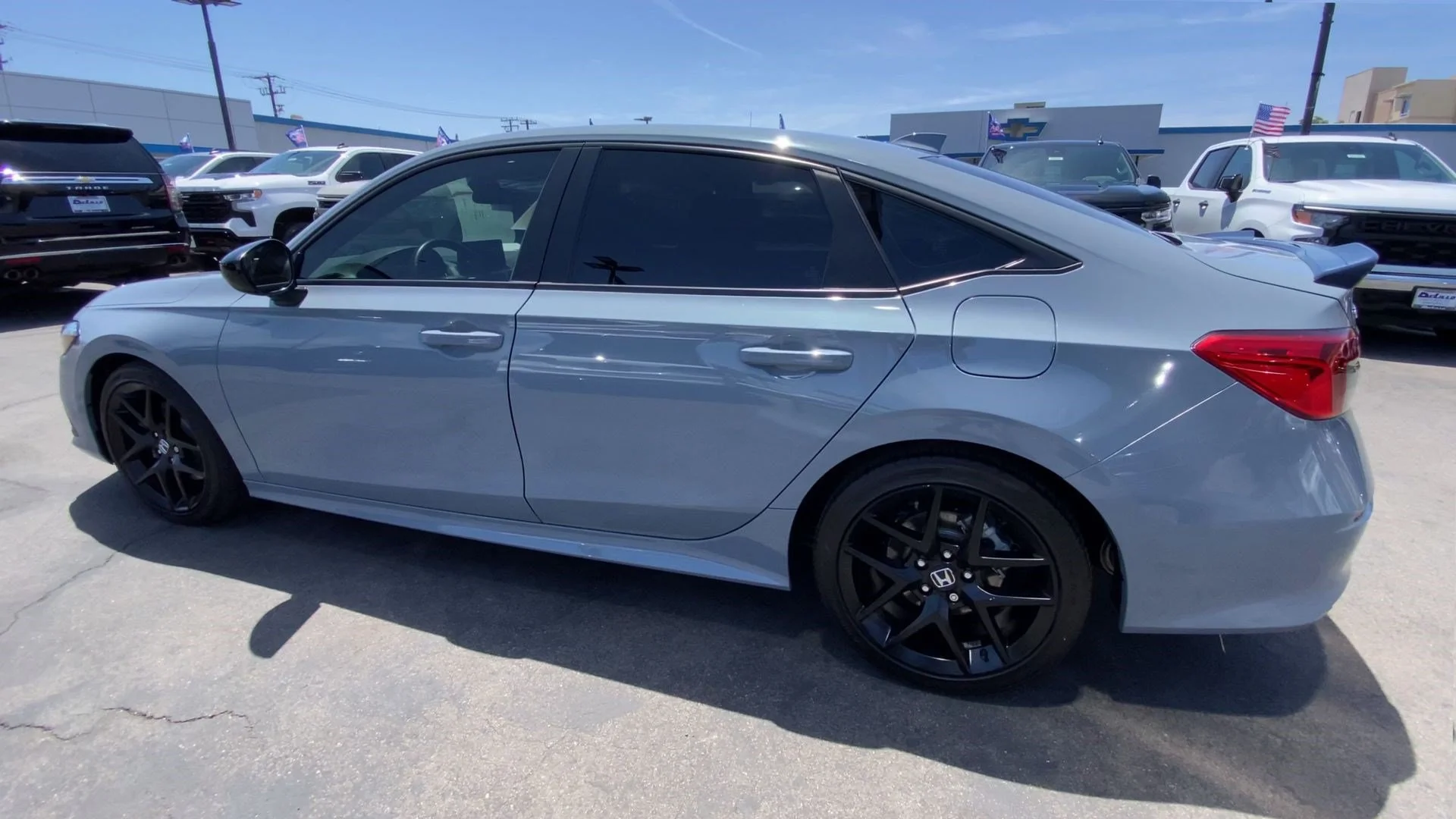Used 2024 Sonic Gray Pearl Honda Si Manual Sedan image 10