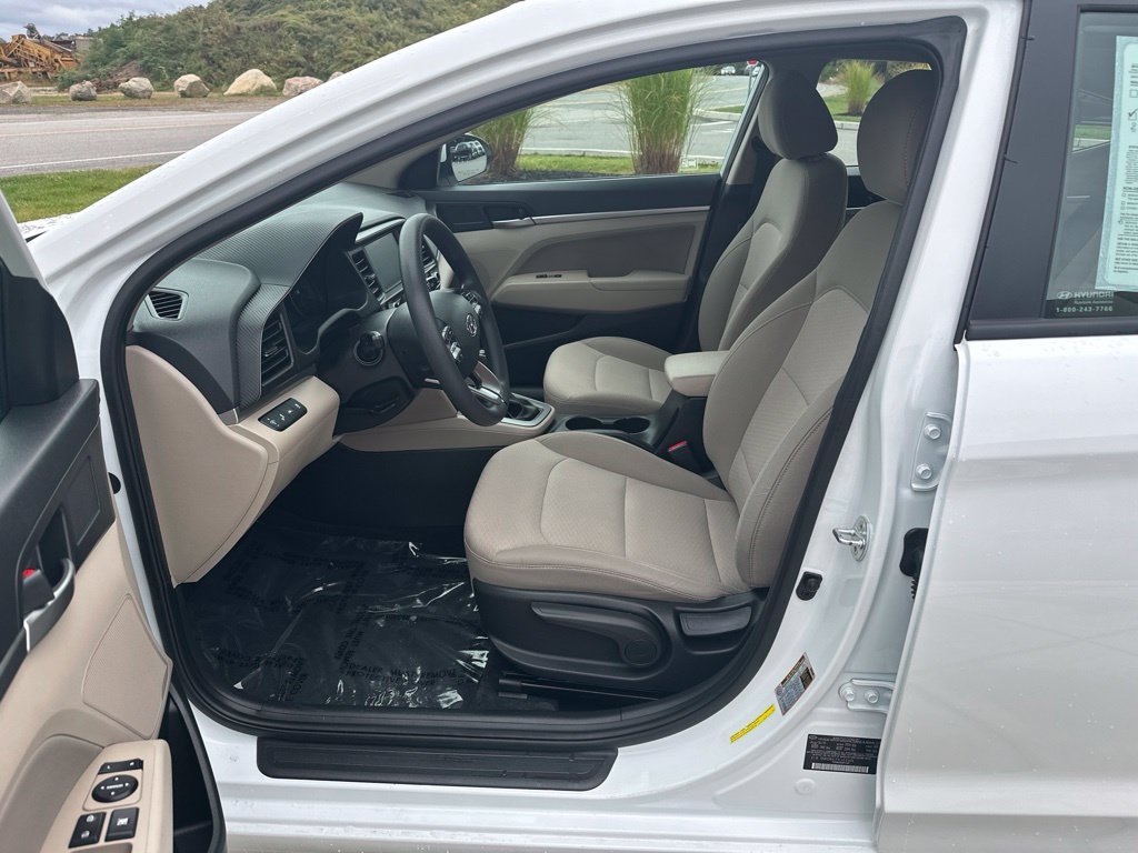 2020 Hyundai Elantra SEL - Photo 12