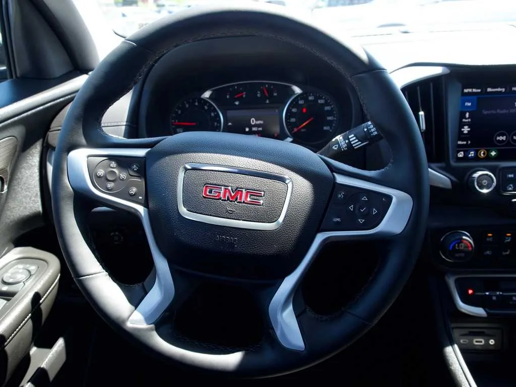 2023 GMC Terrain SLT - Photo 27