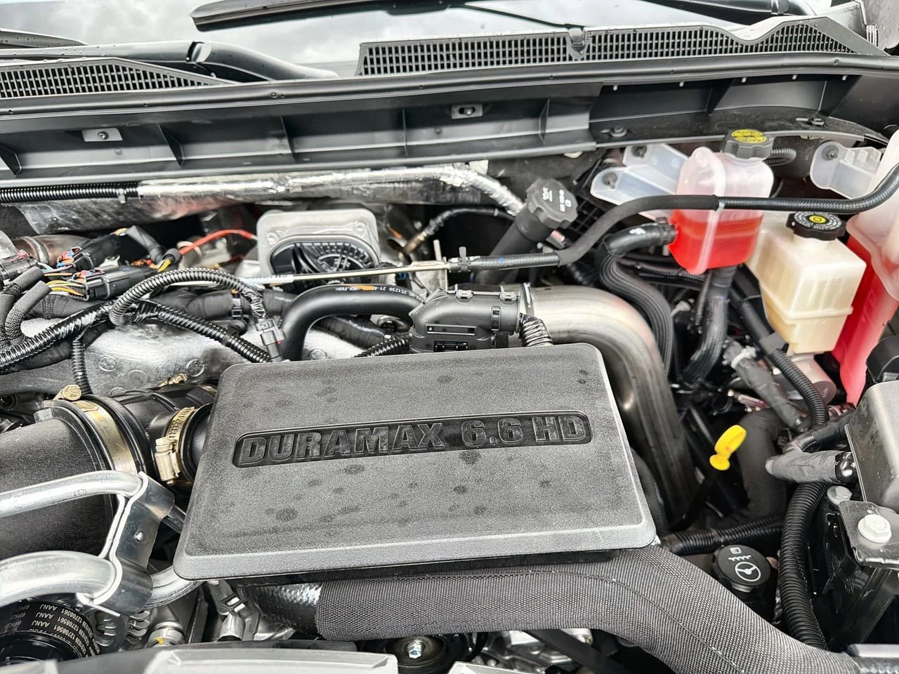 New 2026 Onyx Black GMC Denali Ultimate image 25