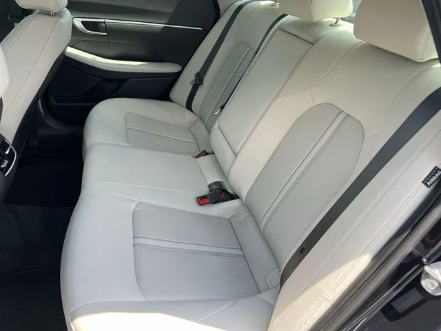 Used 2025 Blue Hyundai SEL image 36