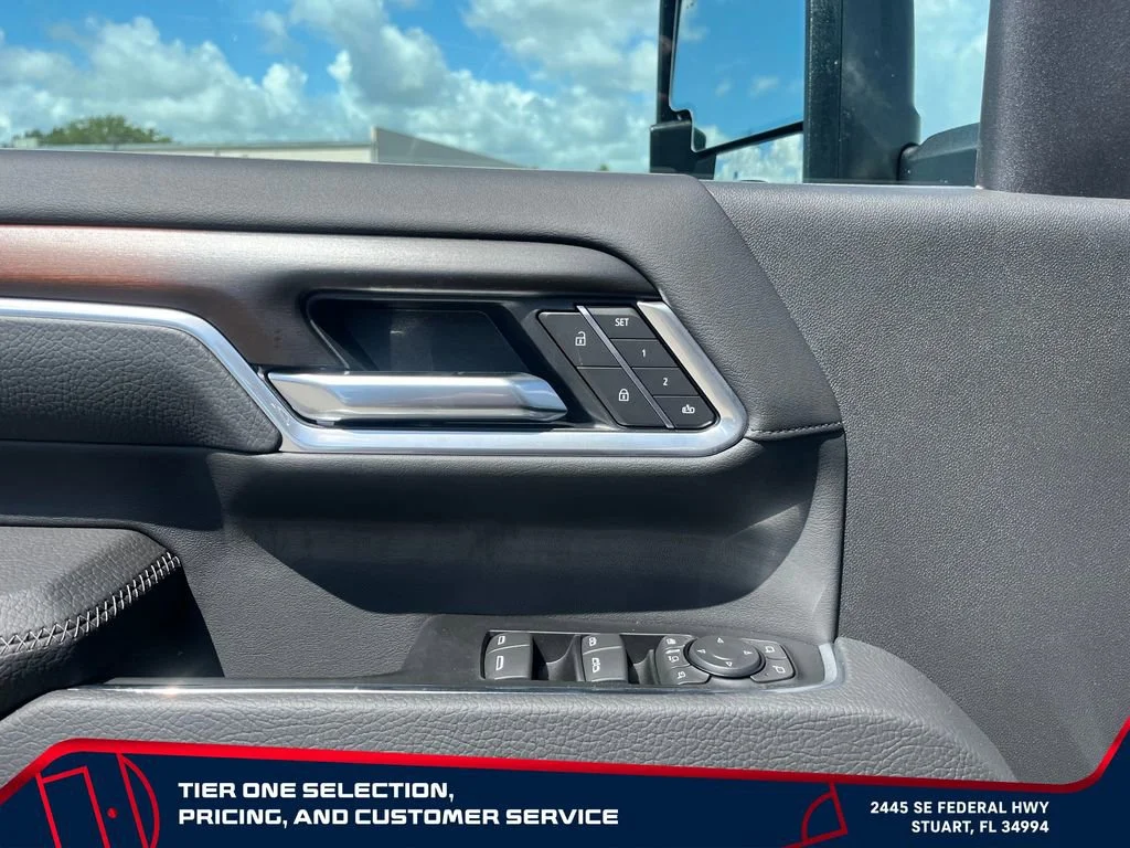 New 2026 Glacier White Tricoat GMC Denali DRW image 22