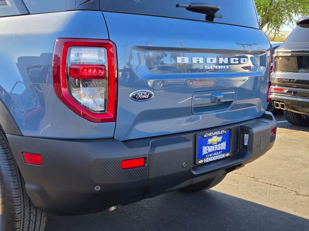Used 2025 Azure Gray Metall Ford Big Bend image 5