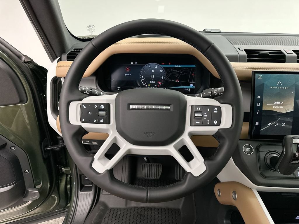 New 2026 Woolstone Green Metallic Land Rover S image 15