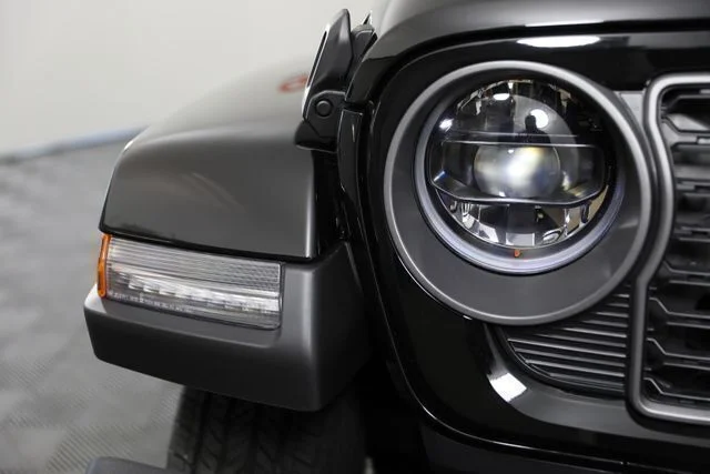 New 2026 Black Clearcoat Jeep 85th Anniversary Edition image 30