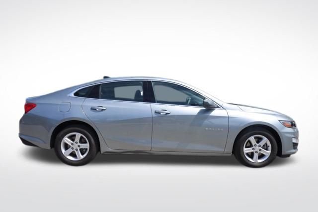 Used 2025 Gray Chevrolet LS image 12