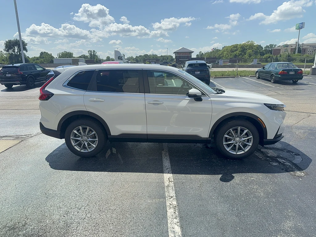New 2026 Platinum White Pearl Honda EX image 4