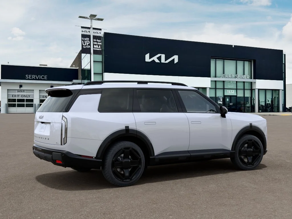 New 2027 Glacial White Pearl Kia X-Line EX image 6