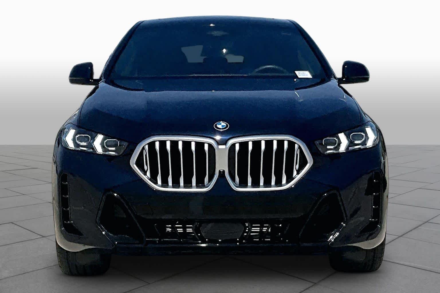 Used 2026 Carbon Black Metallic BMW xDrive40i image 3