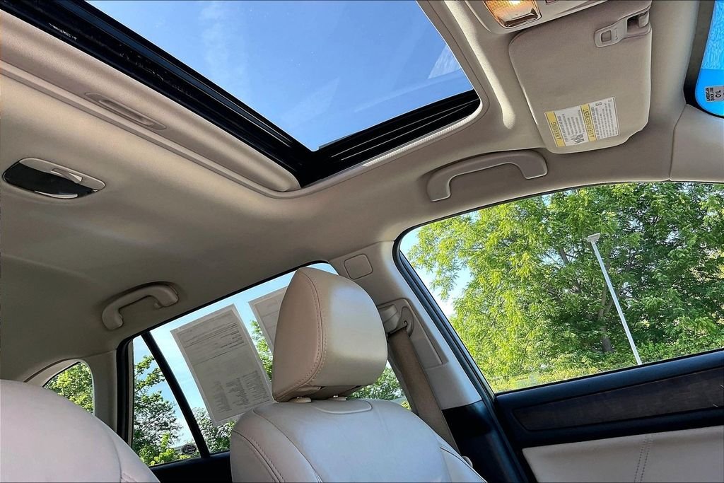 Used 2019 Green Subaru 2.5i image 22