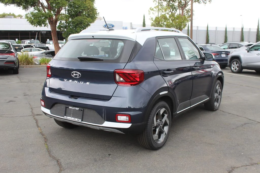 New 2026 White Hyundai SEL image 7