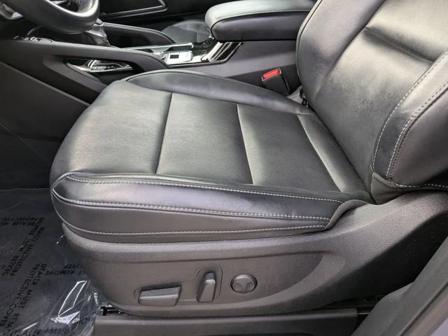Used 2024 Silver Kia S image 18