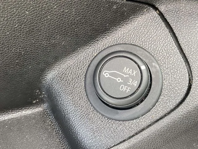 Used 2022 Black GMC AT4 image 19