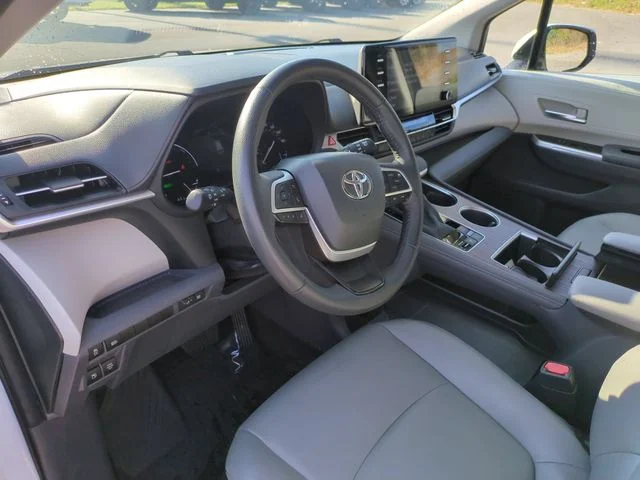 Used 2023 Beige Toyota XLE image 15