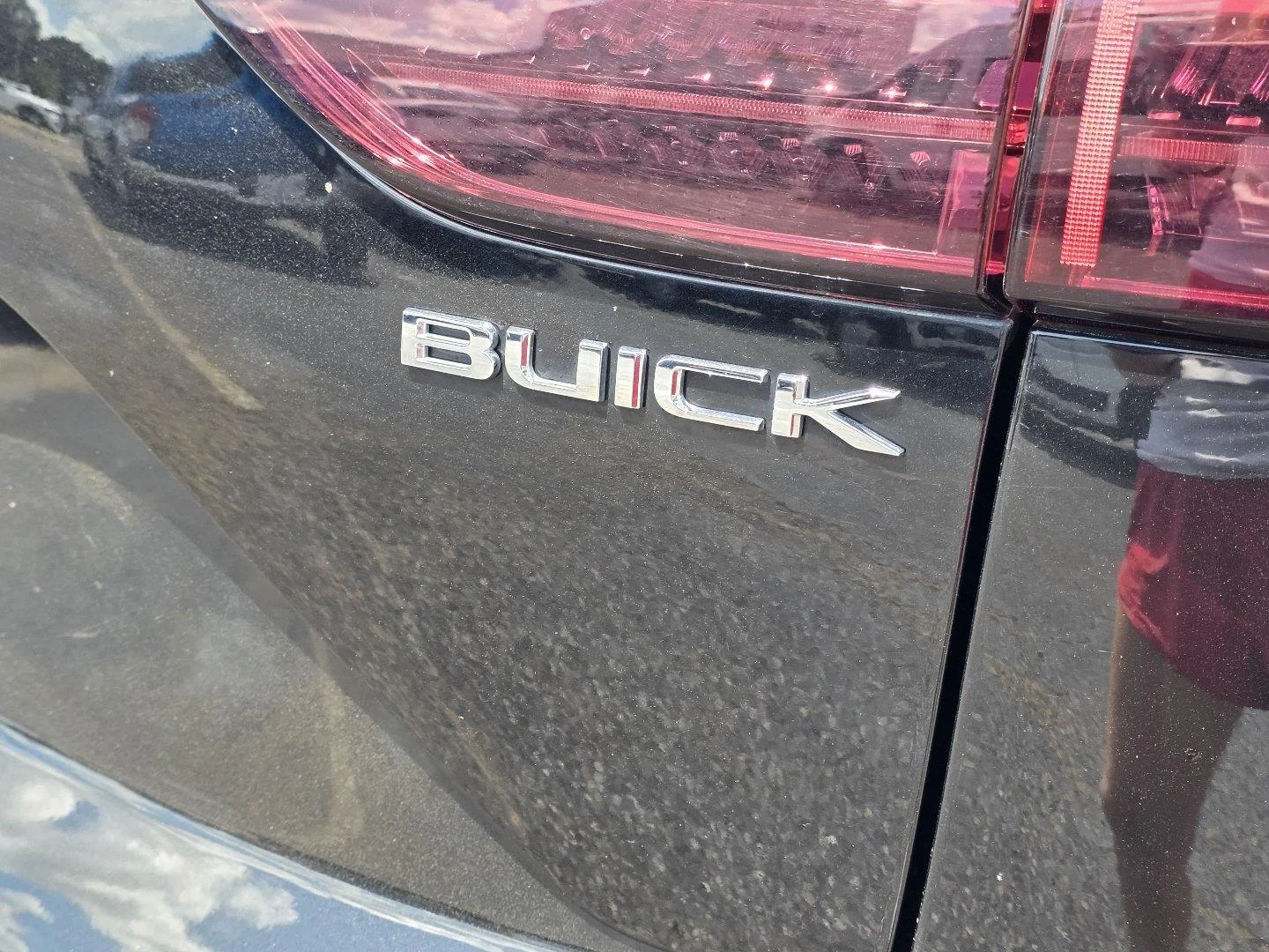 Used 2024 Ebony Twilight Metallic Buick Preferred image 33