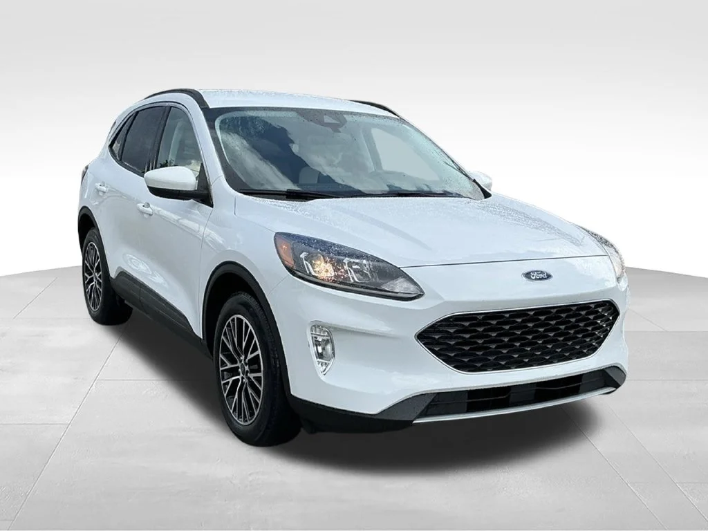 Used 2021 White Ford SEL image 10