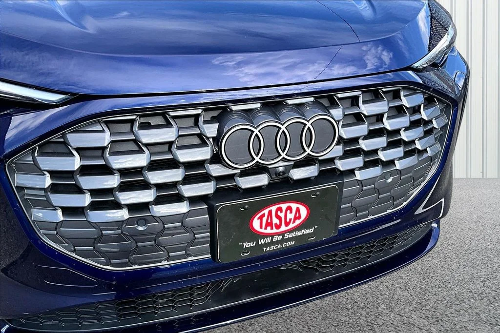 Used 2025 Blue Audi 2.0T Premium image 33