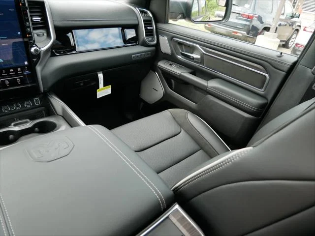 New 2026 Diamond Black Crystal Pearl-Coat Exterior Paint RAM LARAMIE image 11