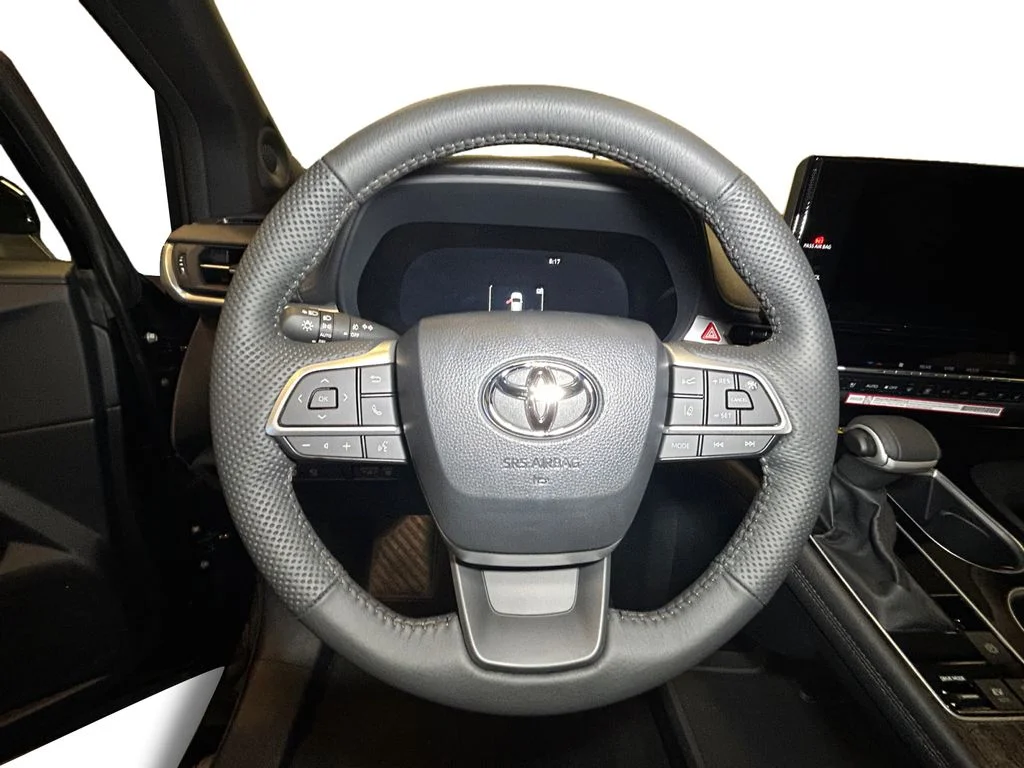 New 2026 Midnight Black Metallic Toyota Platinum image 12
