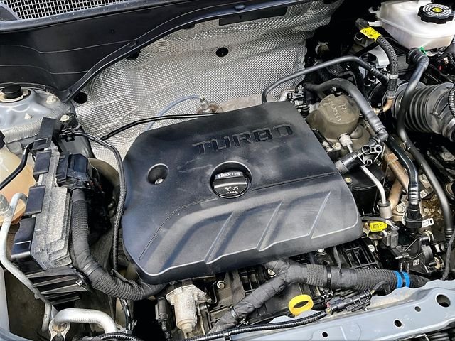 Used 2020 Gray Buick Select image 32
