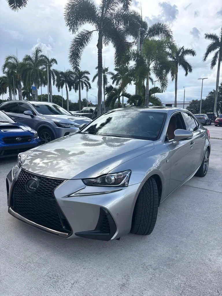 Used 2020 Atomic Silver Lexus 350 image 3