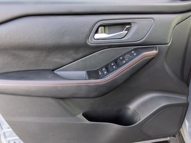 Used 2025 Boulder Gray Nissan Rock Creek image 19