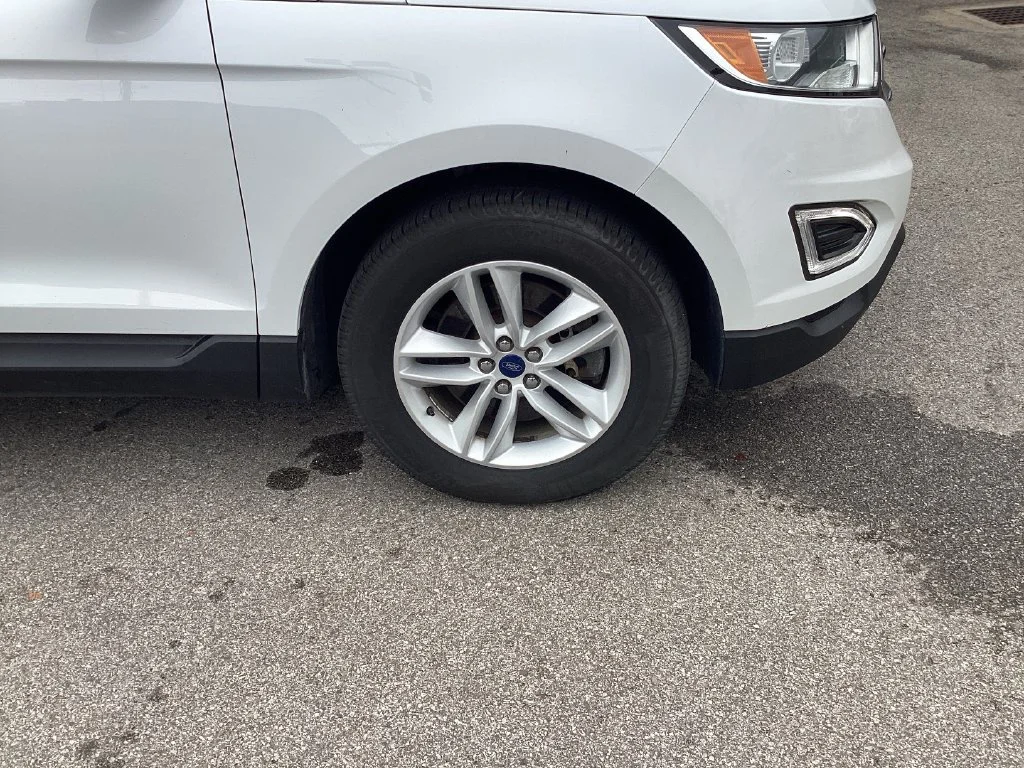 Used 2017 White Ford SEL image 24