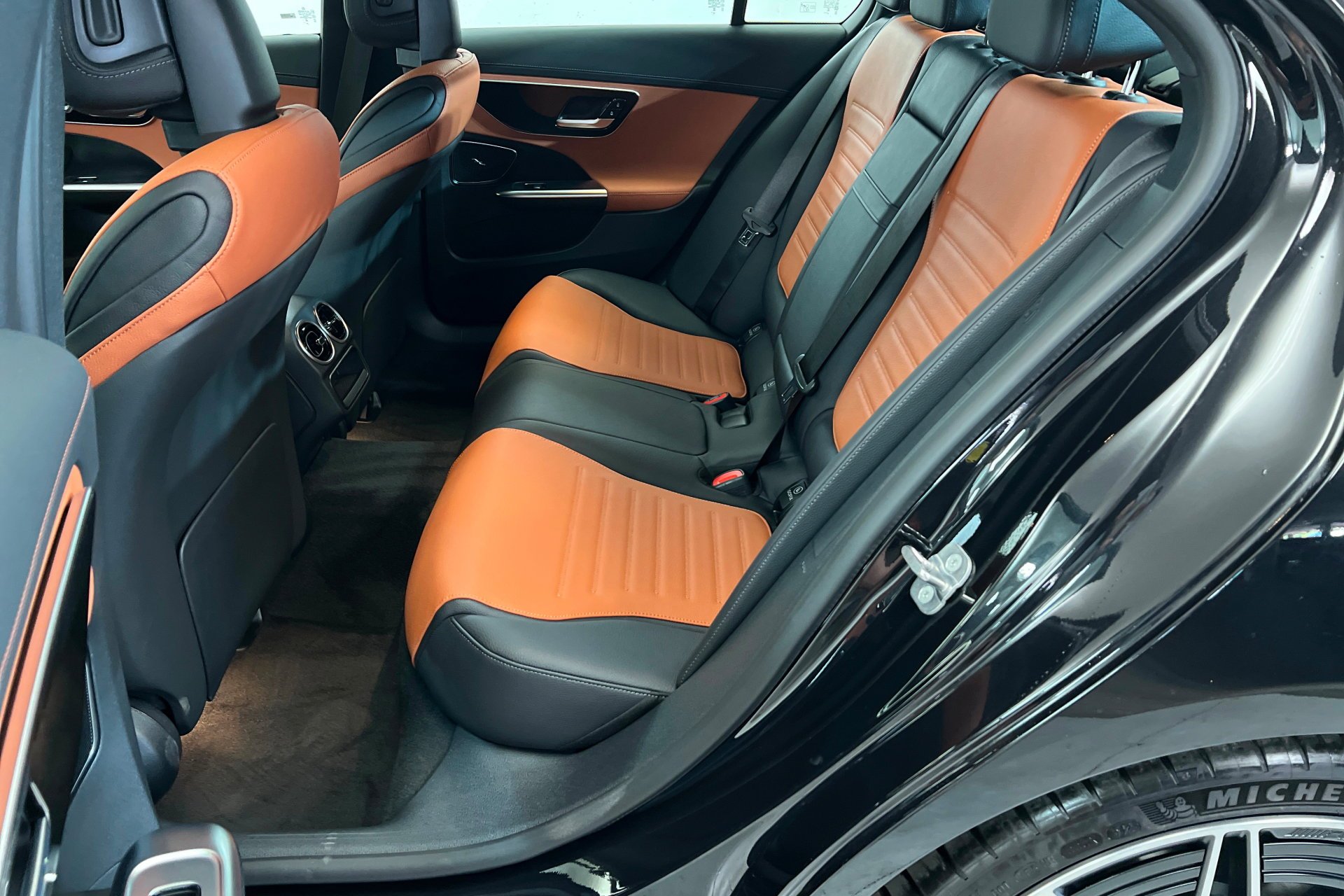 New 2026 Obsidian Black Metallic Mercedes-Benz AMG® C 43 4MATIC® AWD Sedan image 46