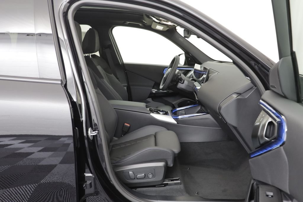 New 2026 Black Sapphire Metallic BMW 30 xDrive image 19