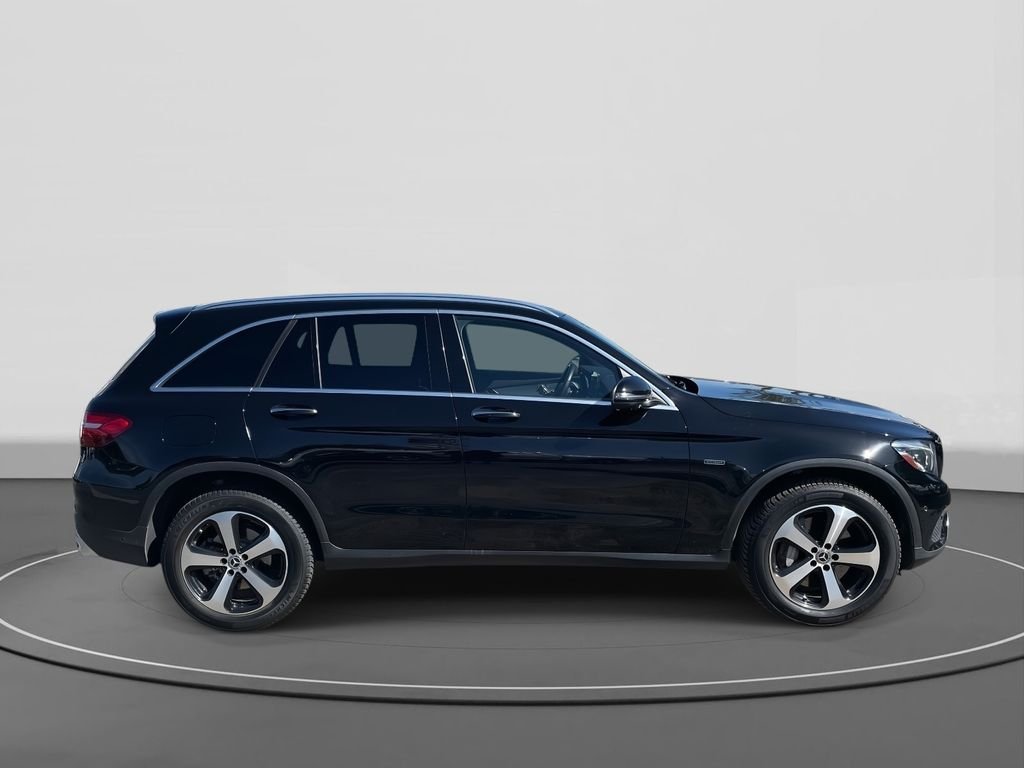 Used 2019 Black Mercedes-Benz GLC 350e image 3