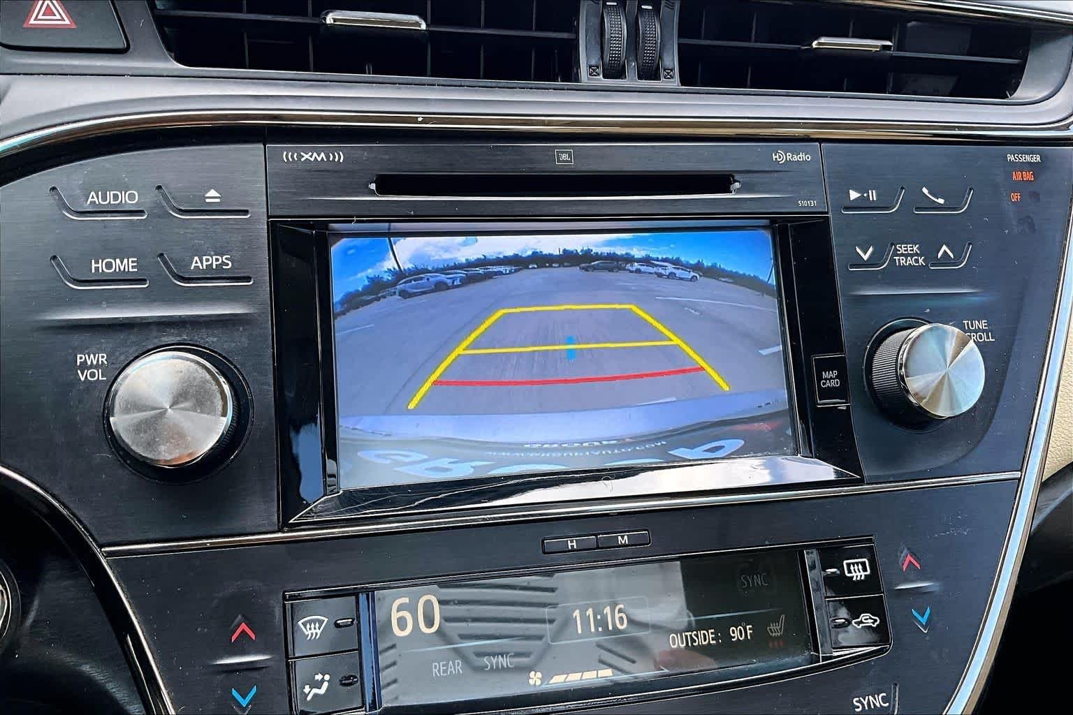 Used 2018 Creme Brulee Mica Toyota Limited image 27