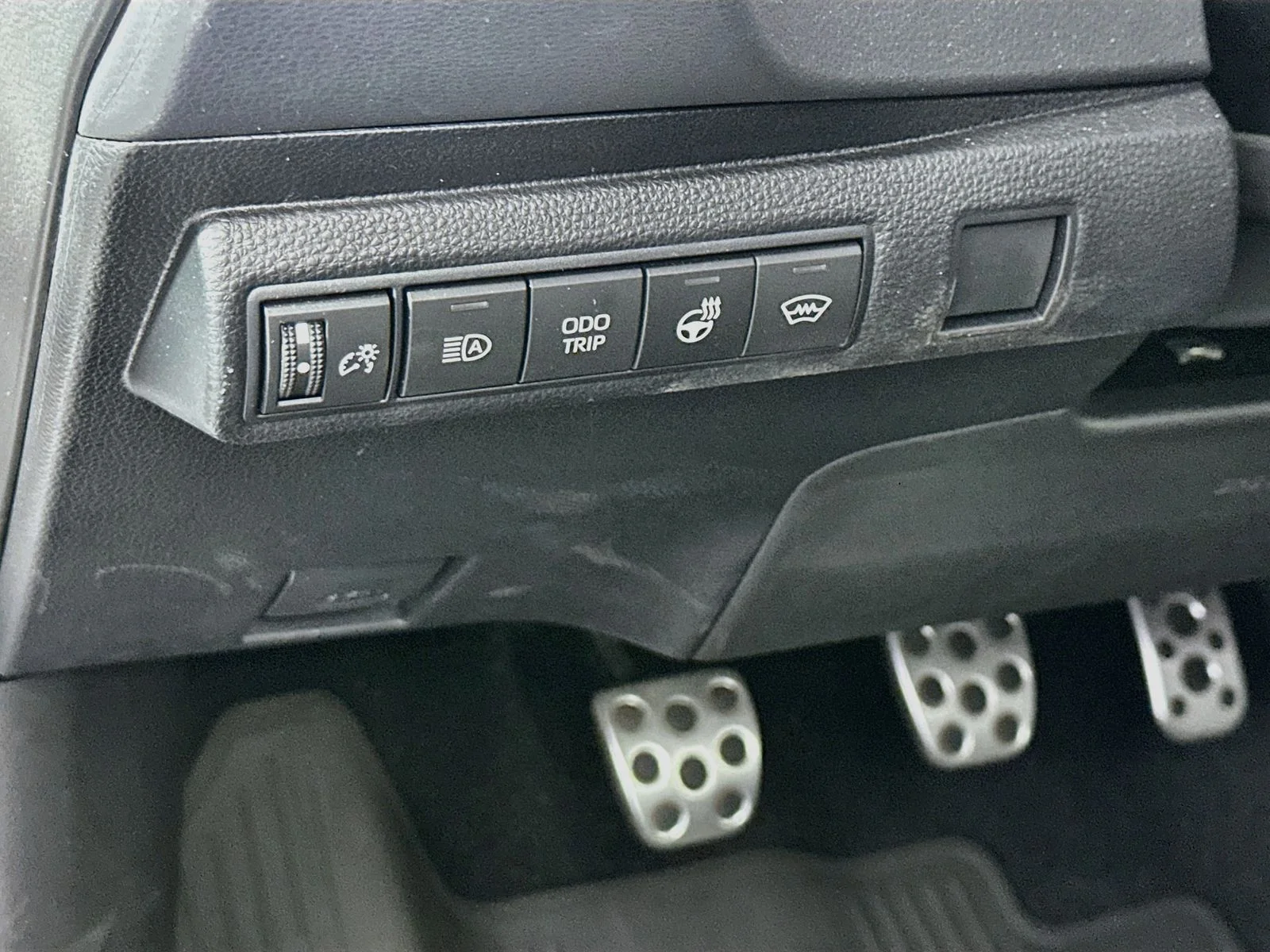 Used 2025 Ice Cap Toyota Premium image 10