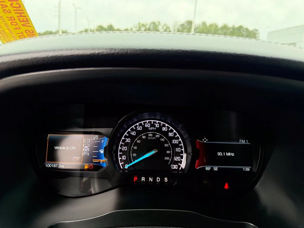 Used 2020 Gray Ford Lariat image 16