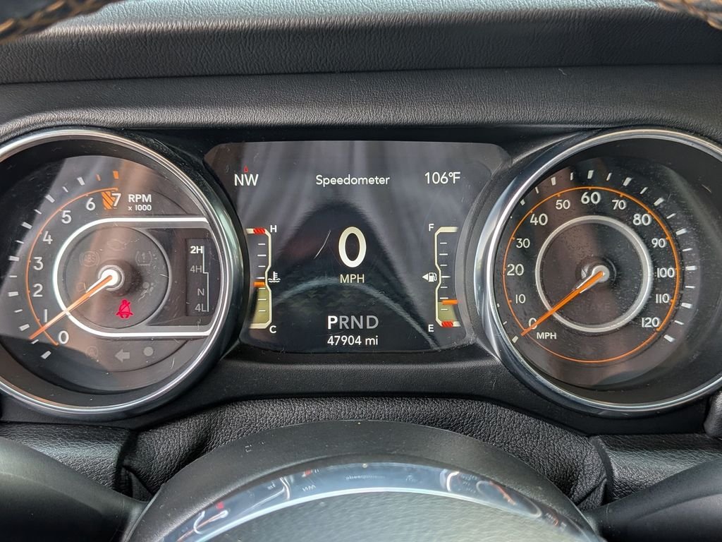 Used 2021 Black Jeep Overland image 17