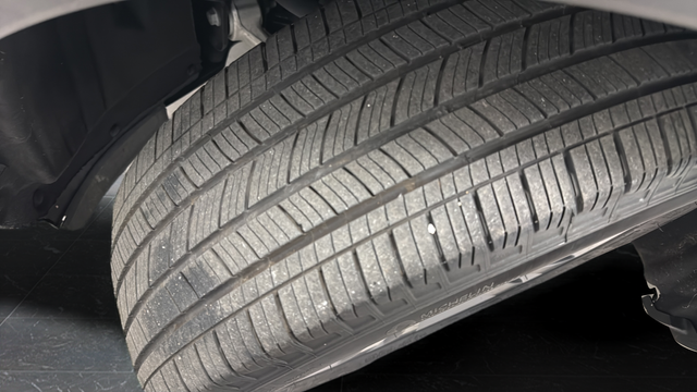 Used 2024 Carbonized Gray Metallic Ford XLT image 30