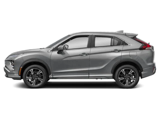 Used 2024  Mitsubishi  image 3