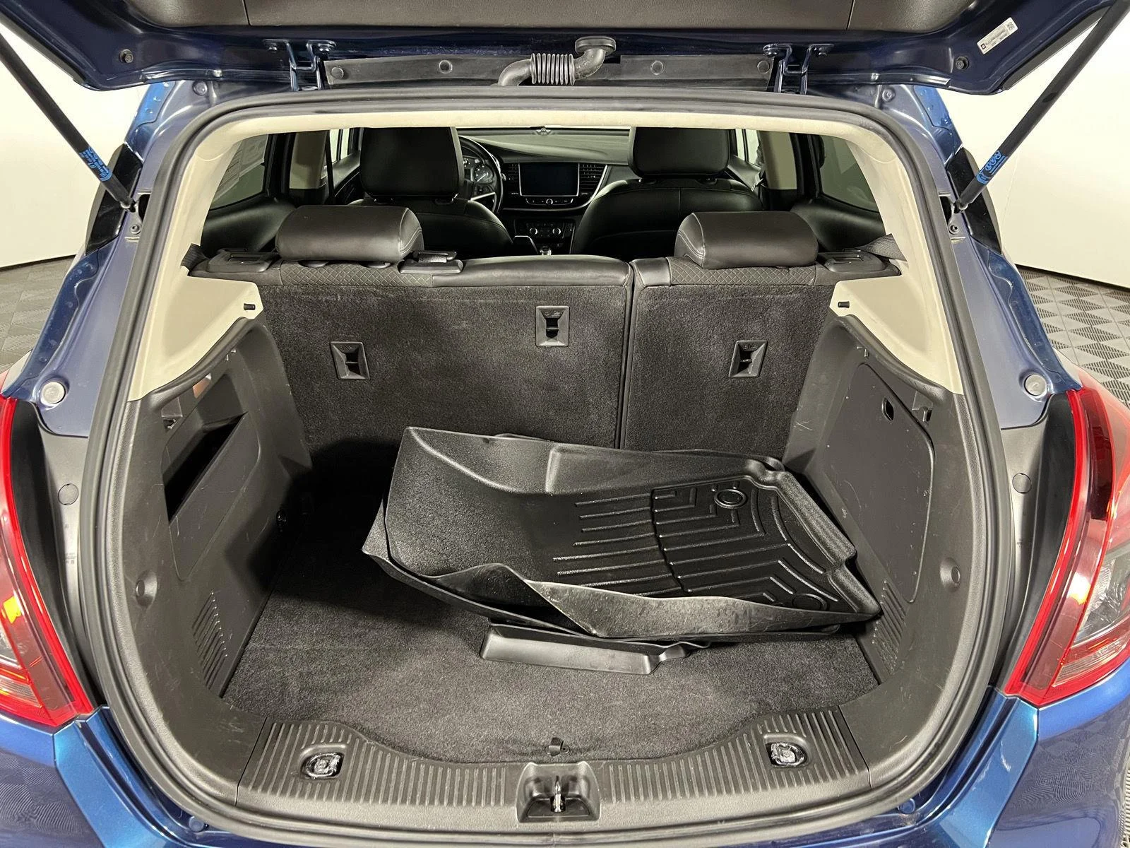 Used 2019 Deep Azure Metallic Buick Preferred image 6