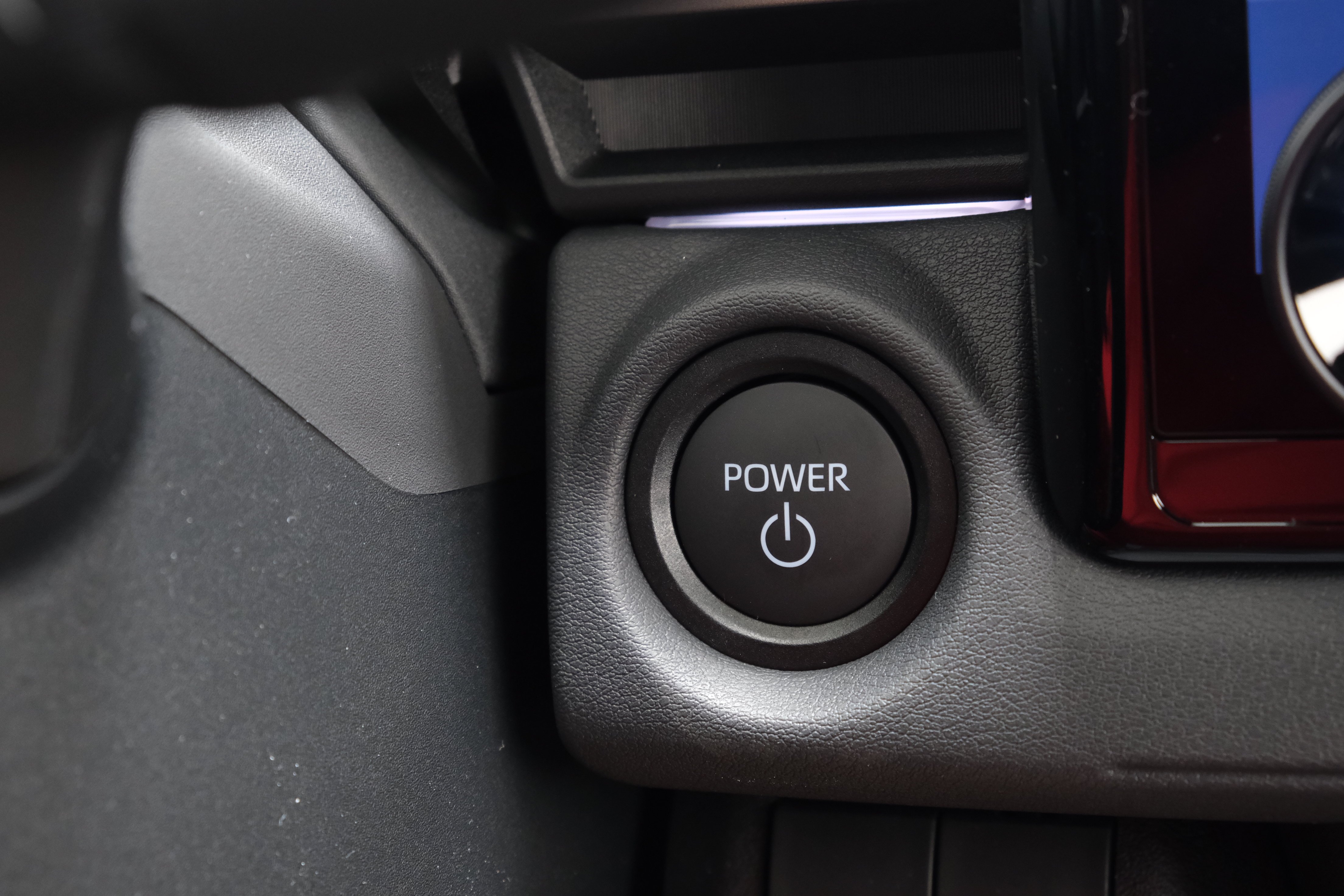 2026 Toyota C-HR XSE - Photo 16