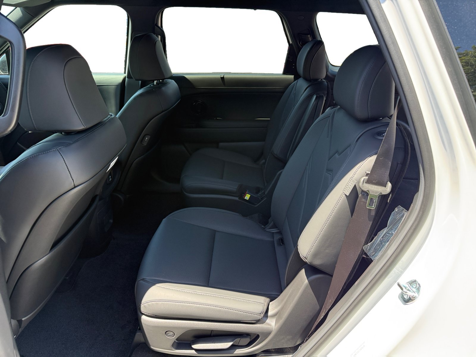 Certified Used 2026 White Pearl Hyundai XRT Pro image 16