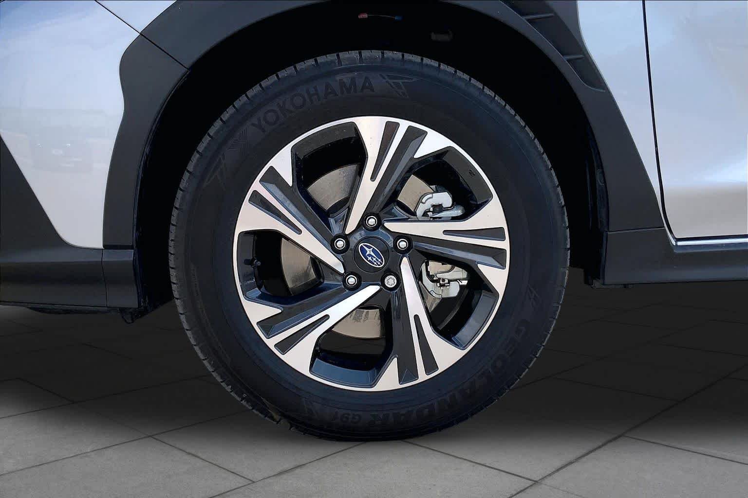Certified Used 2025 Ice Silver Metallic Subaru Premium image 9