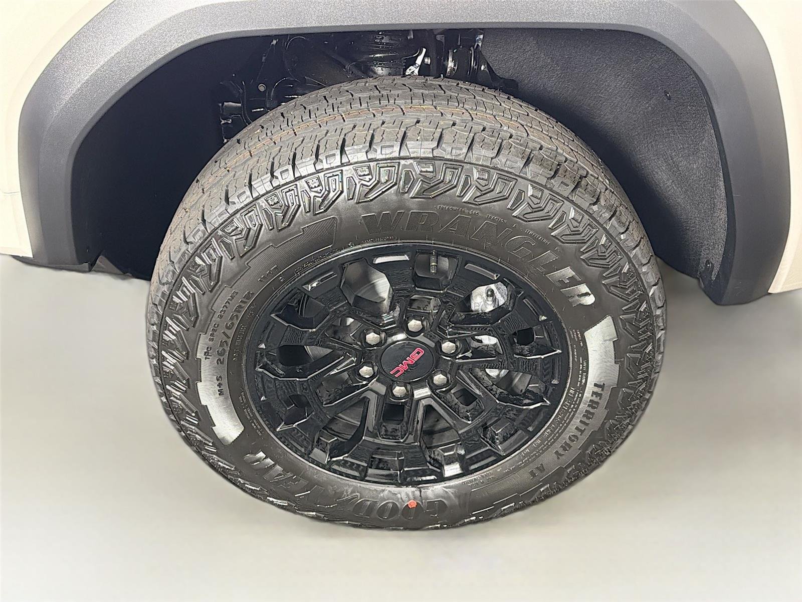 2026 GMC Canyon Elevation - Photo 33