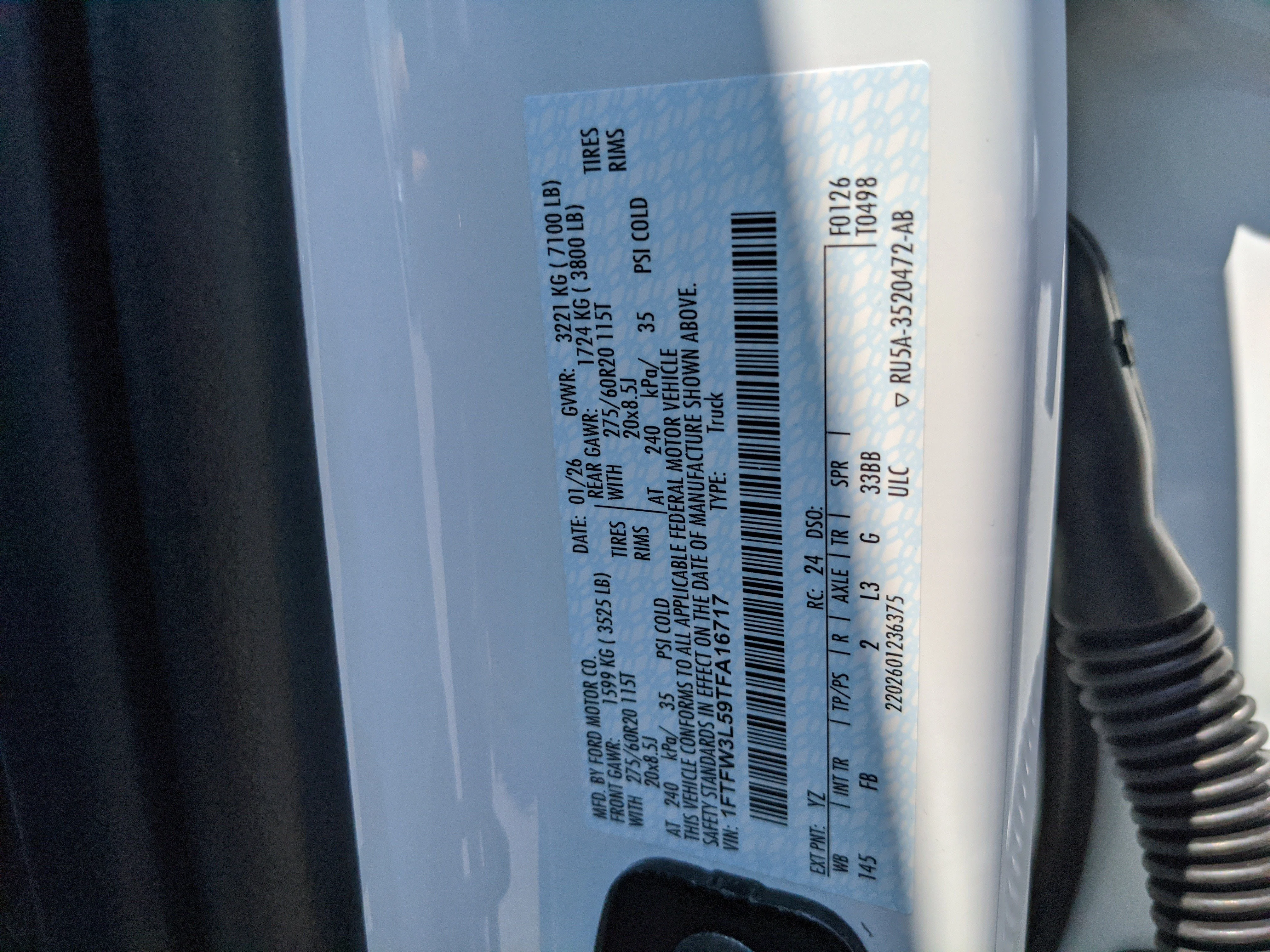 New 2026 Oxford White Ford XLT image 32