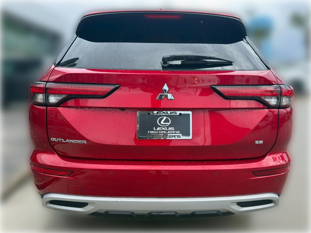 Used 2022 Red Diamond Mitsubishi SE Launch Edition image 5