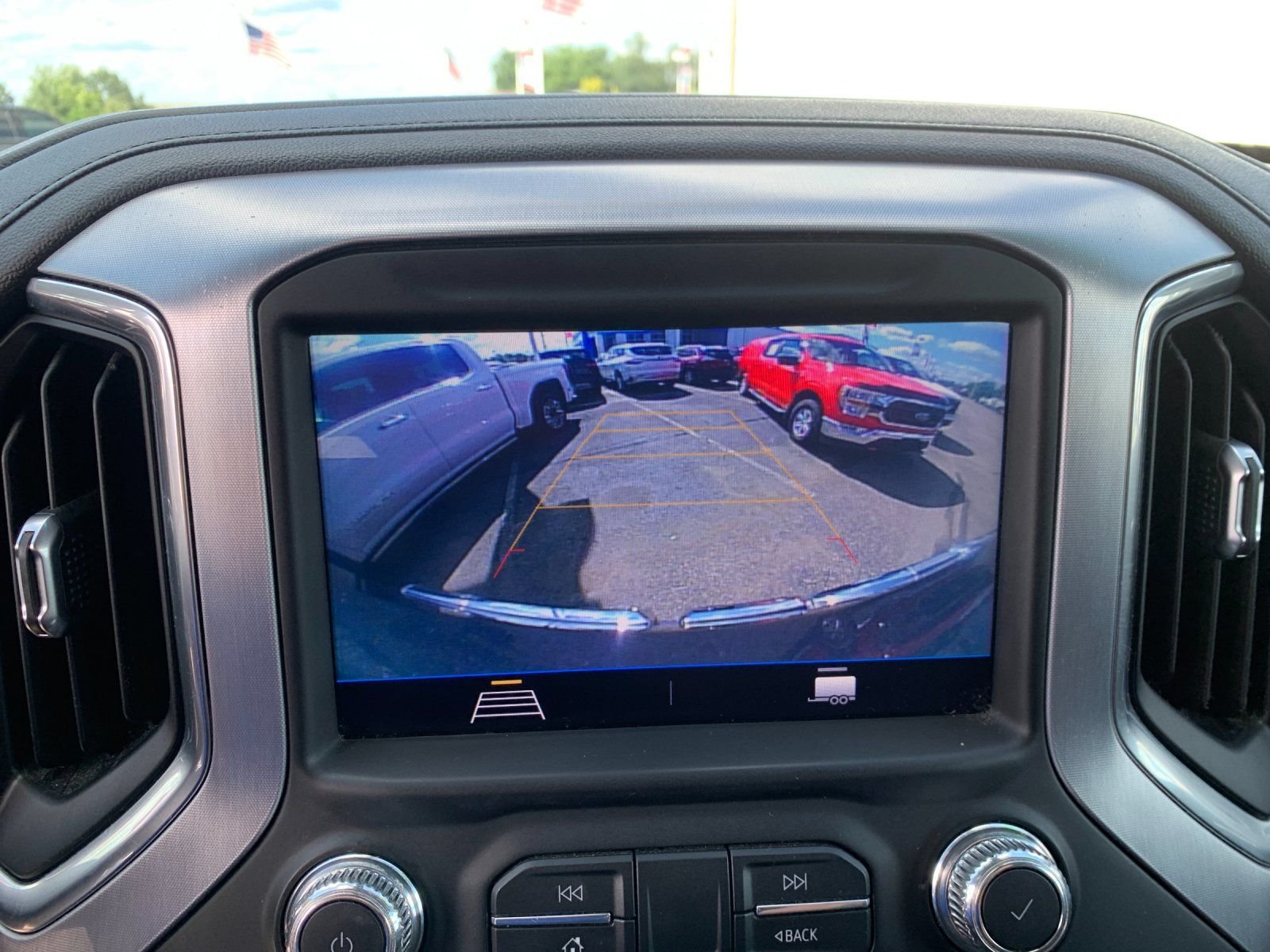 Used 2021 Blue GMC Elevation image 21