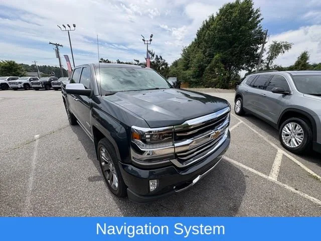 Used 2018 GRAPHITE METALLIC Chevrolet High Country image 2