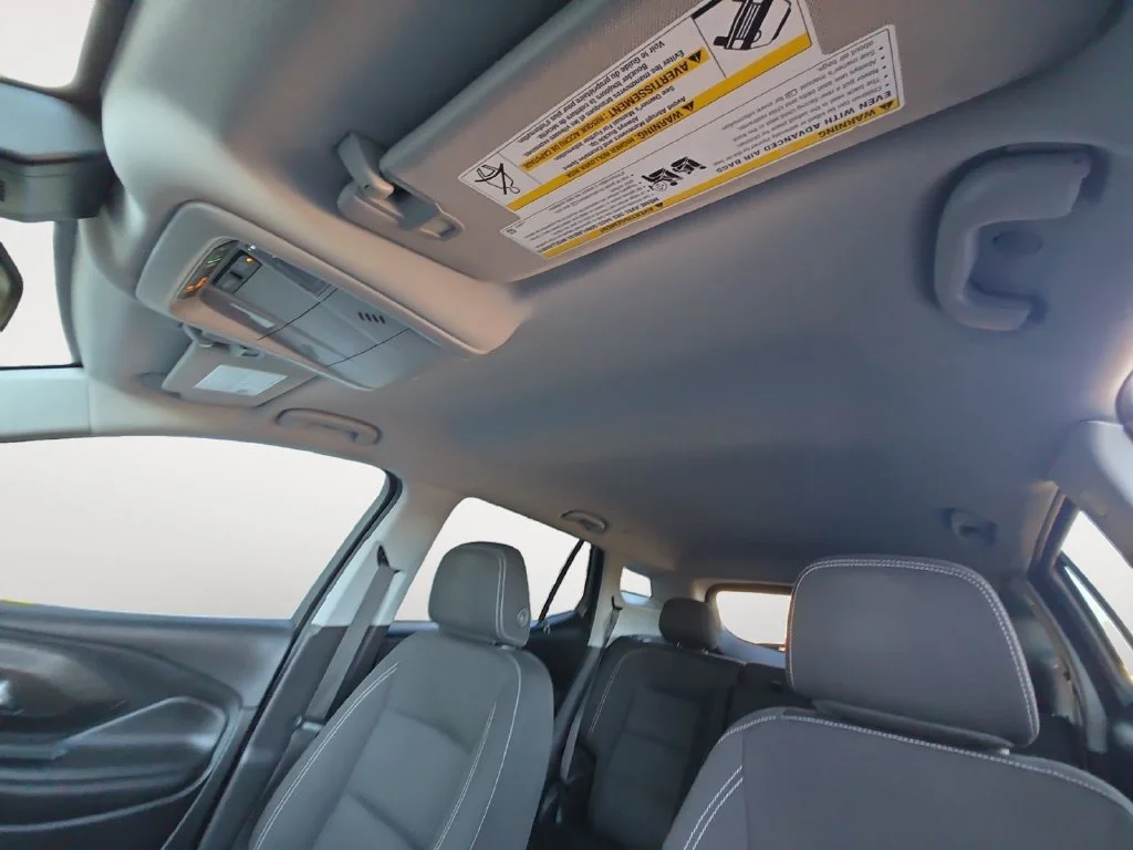 Used 2022 MARINE METALLIC GMC SLE image 17