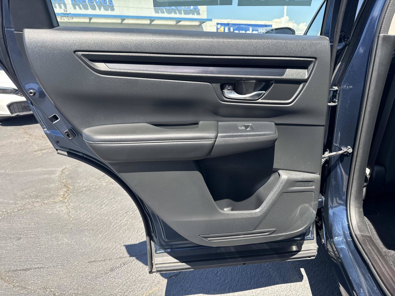 2024 Honda CR-V LX - Photo 24